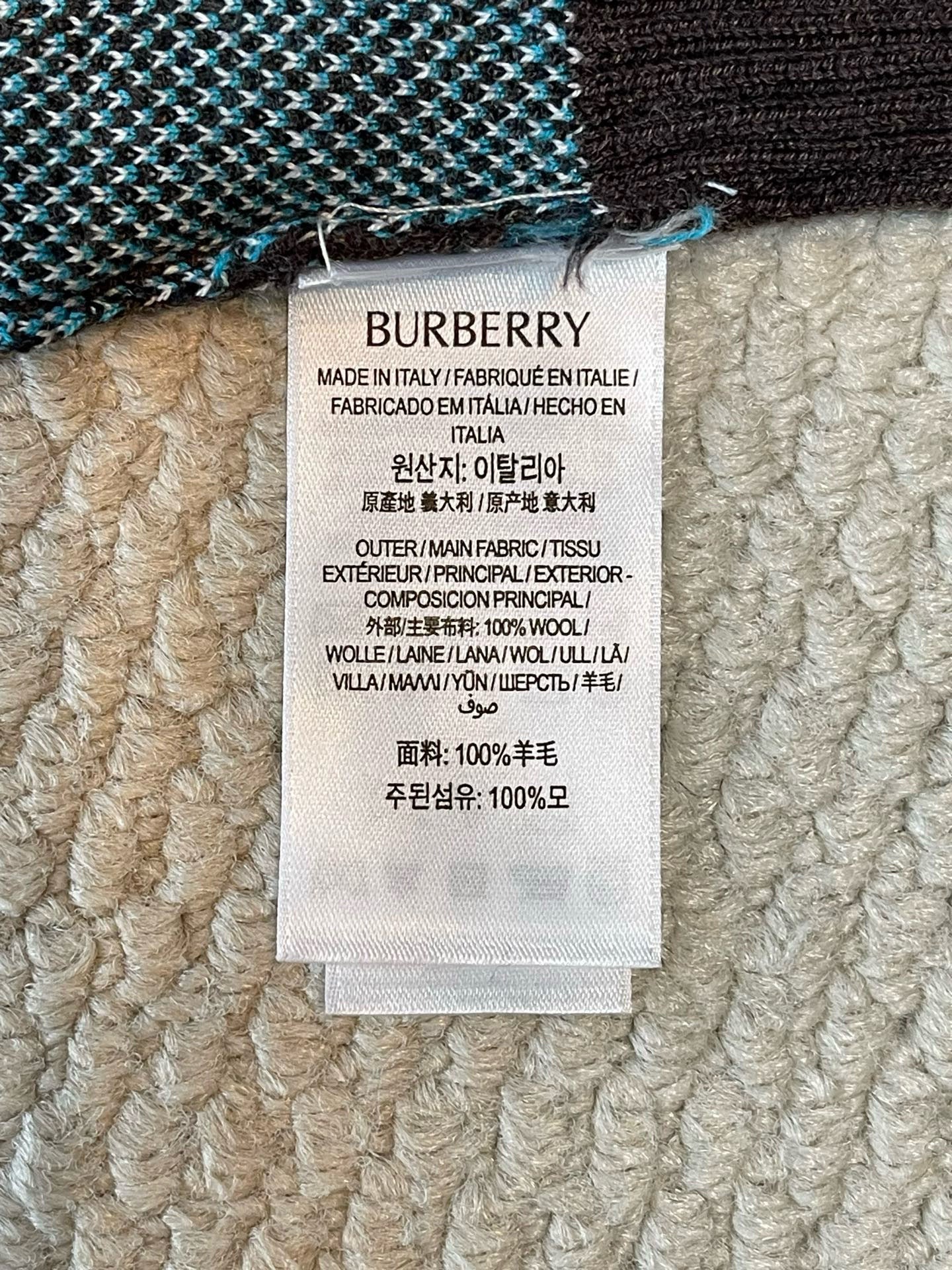 Burberry Sweater
