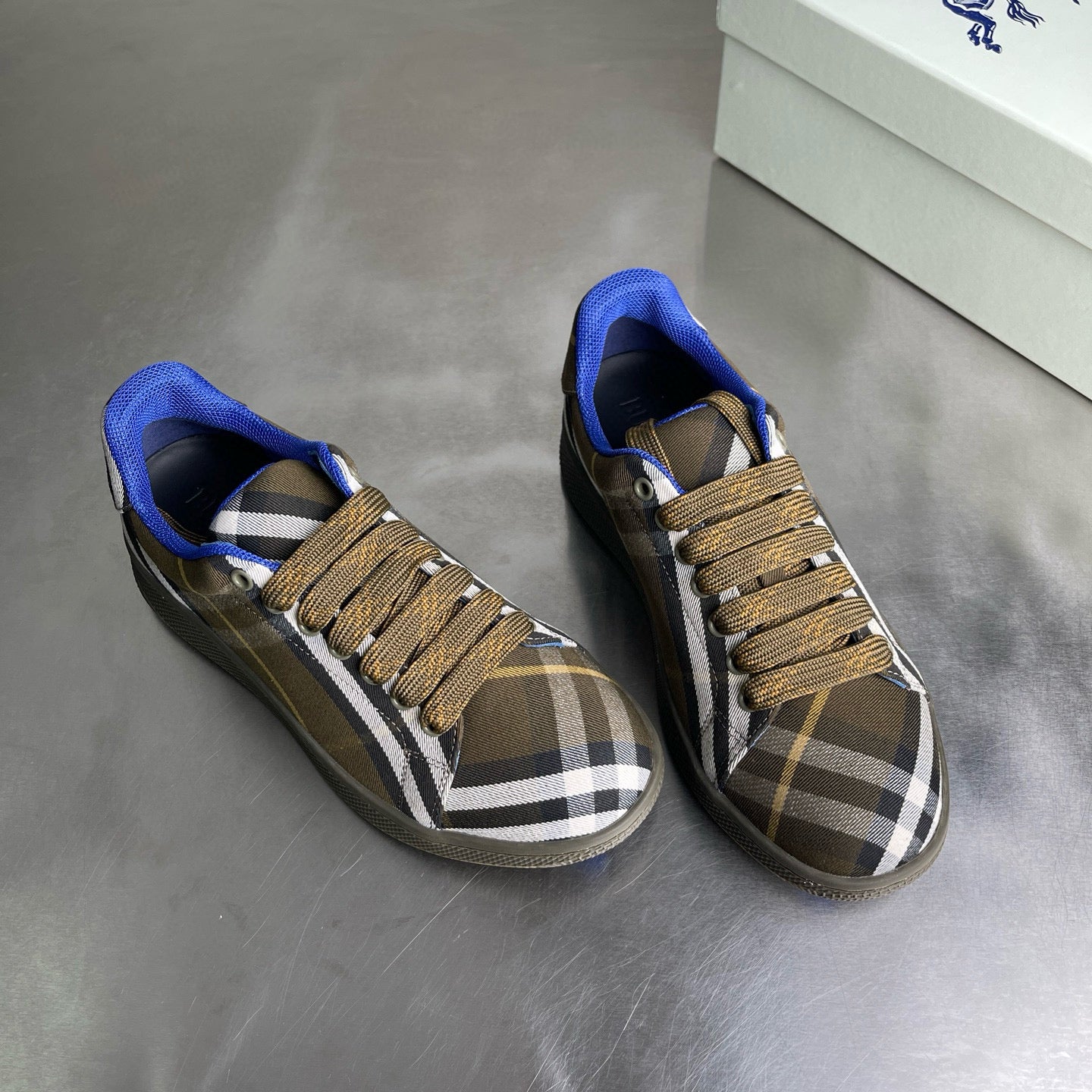 Burberry Sneakers