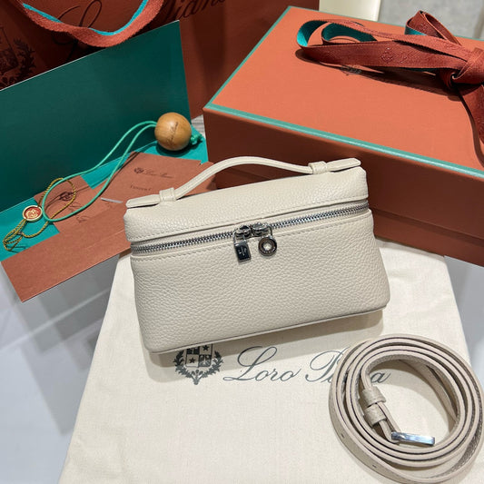 Loro Piana 16 Classic Bag