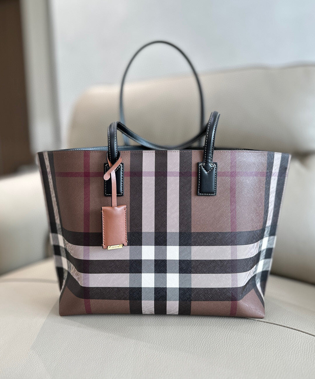 Burberry Tote