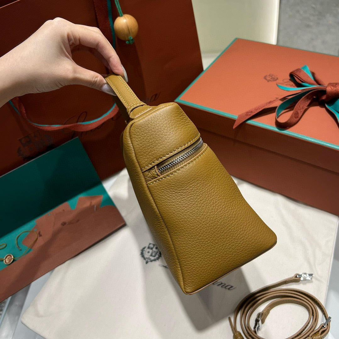 Loro Piana 27 Classic Case Bag