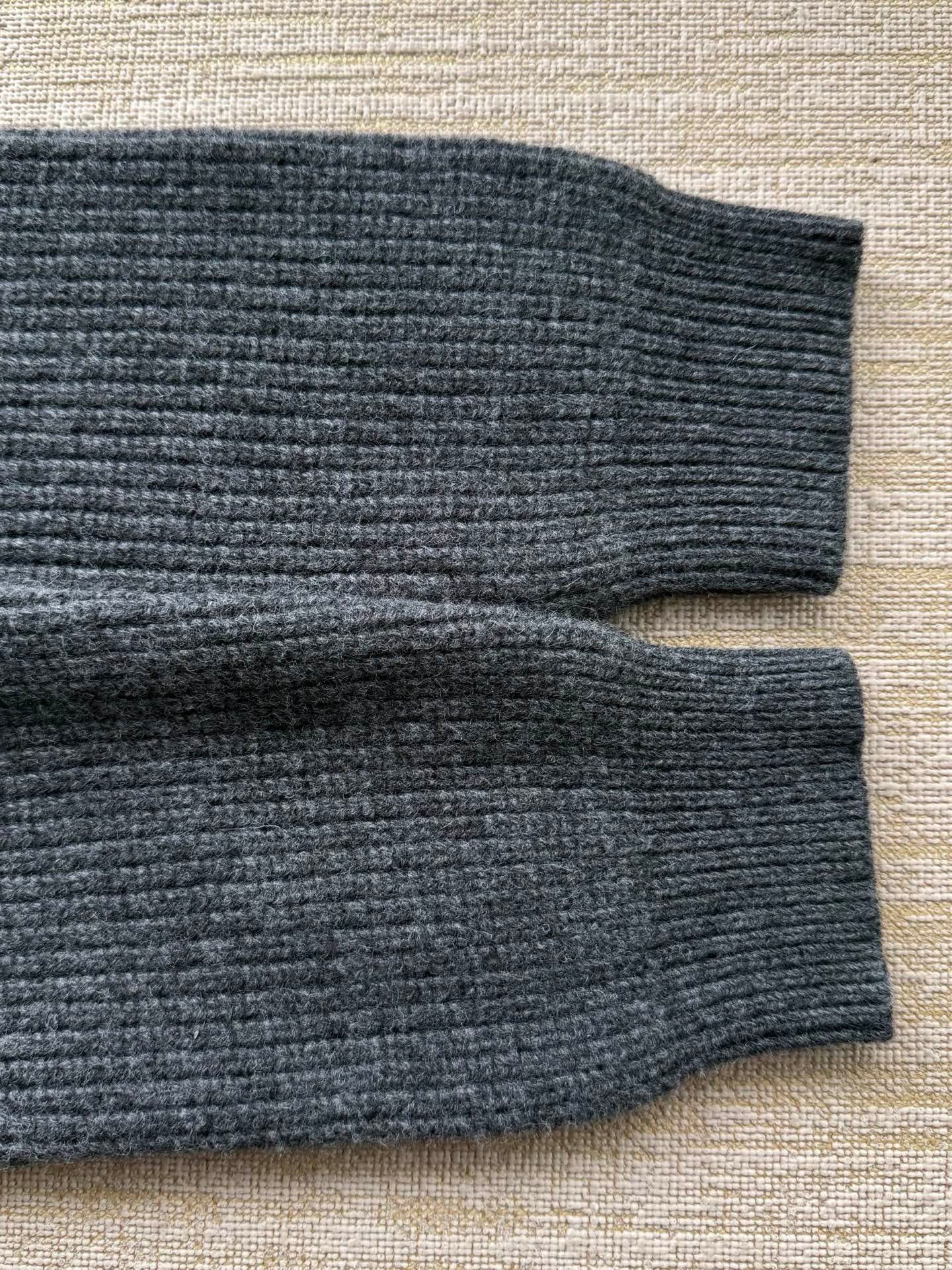 Gucci Sweater