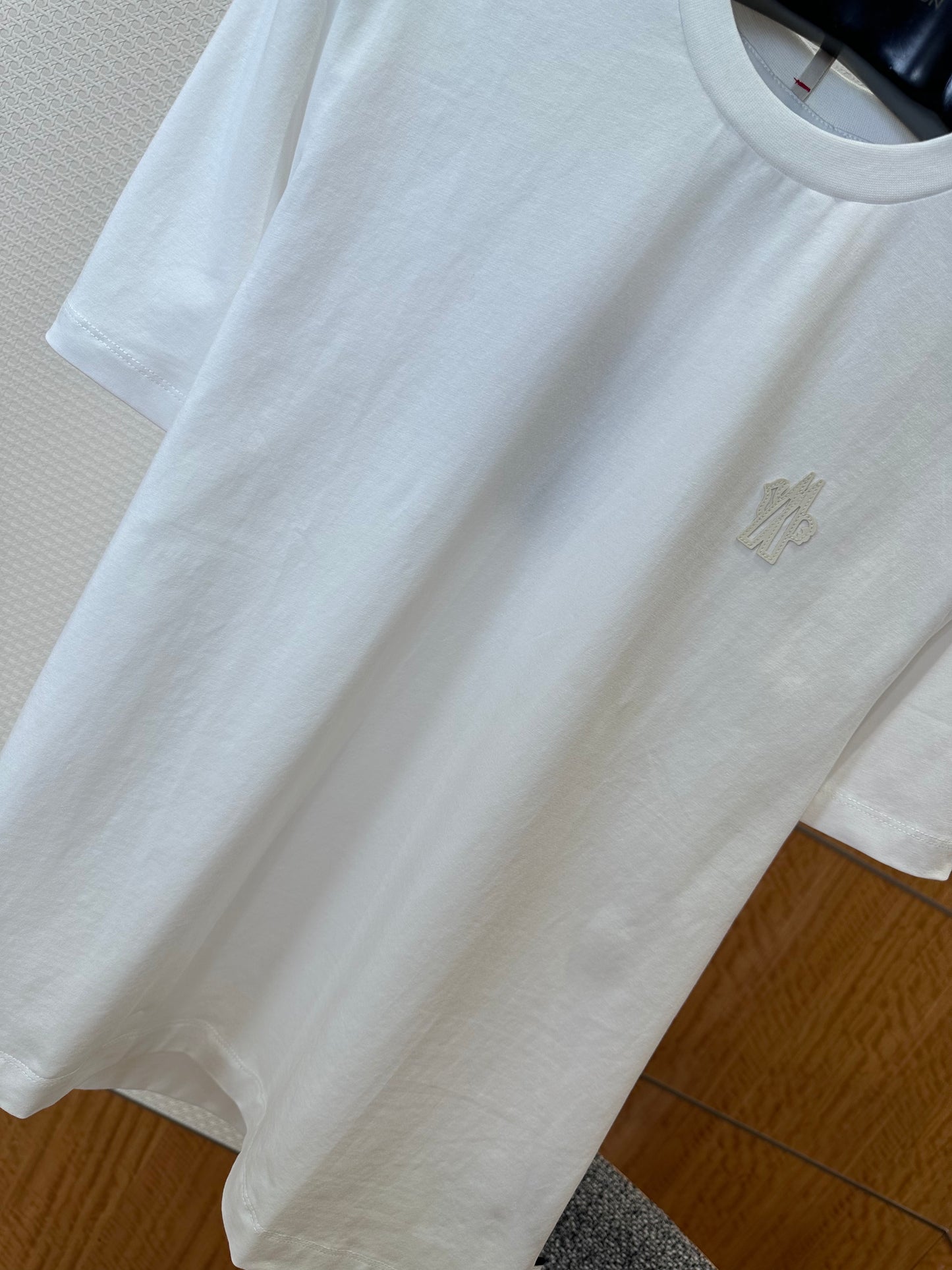 Moncler T-shirt