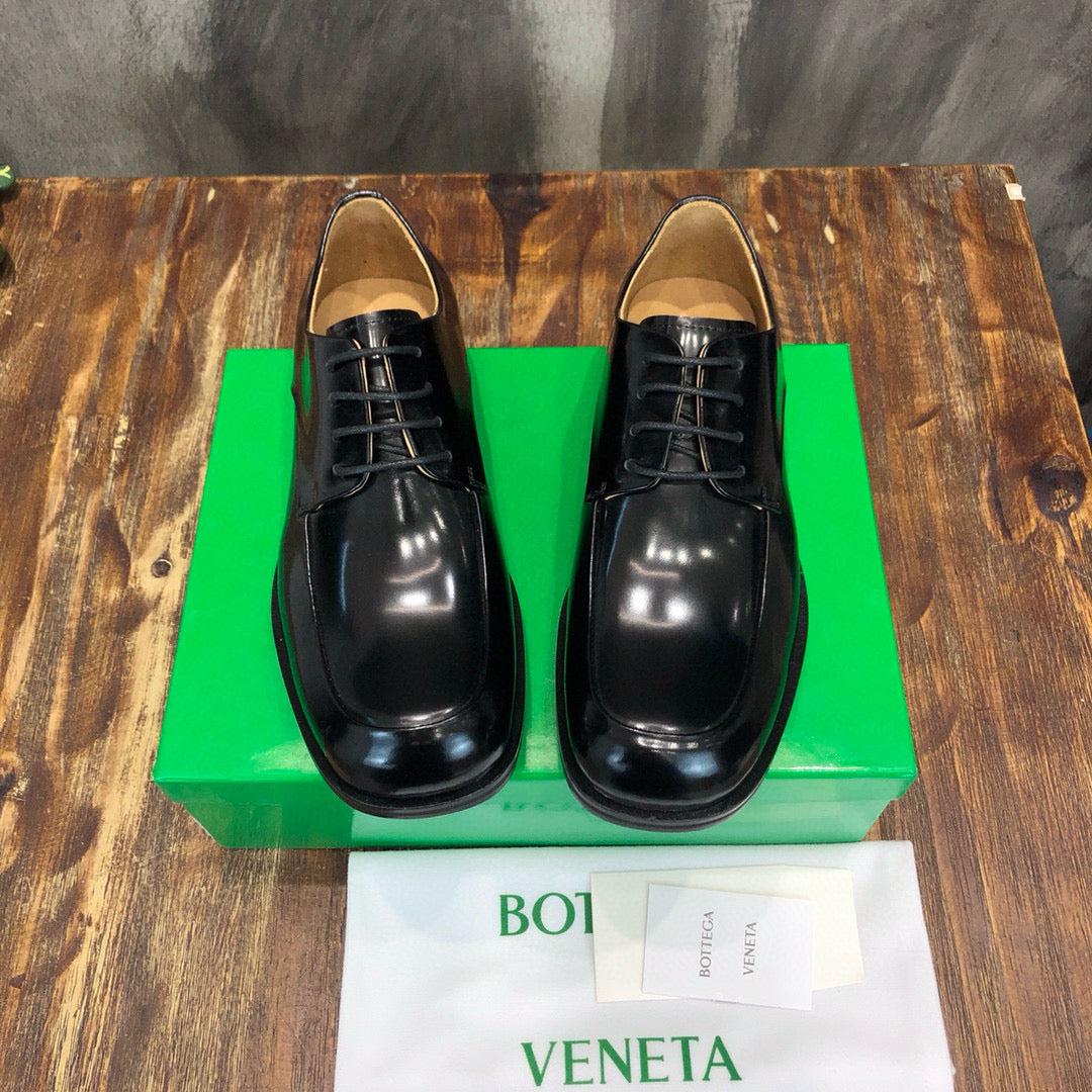 BV Loafer