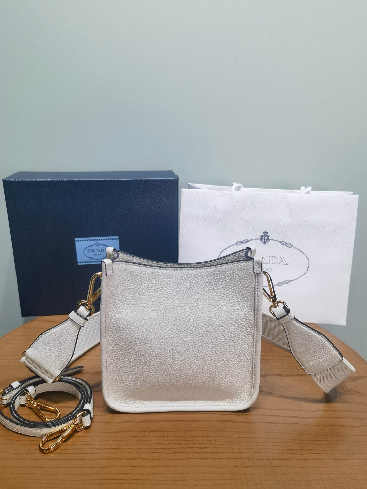 PD Arque Shoulder Bag 19x20x6cm