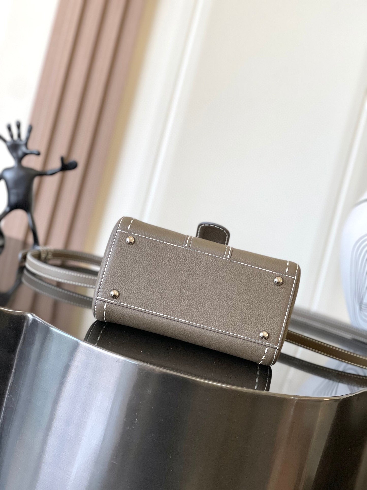 Delvaux Le Brilliant