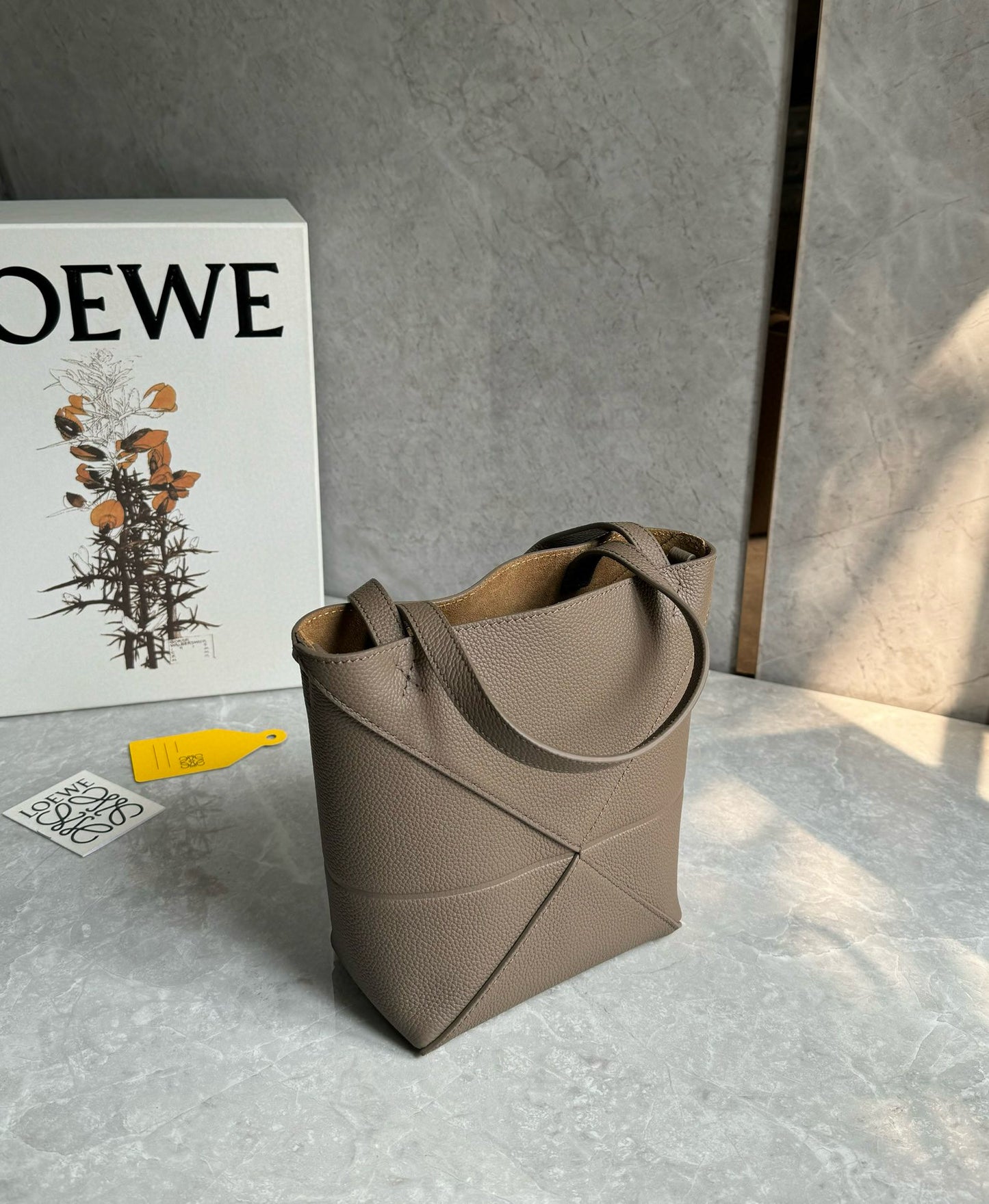 Loewe Puzzle Fold Tote Bag(25.5x14.5x31.5cm)