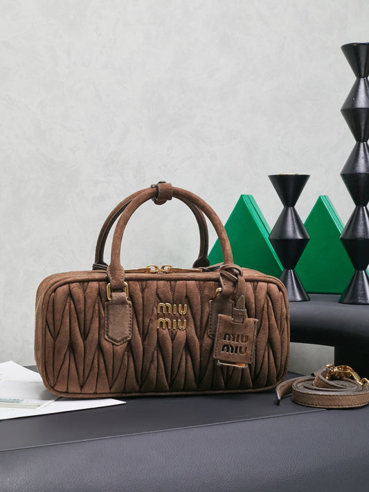 Miu Miu Bowling Bag 27x12x9cm