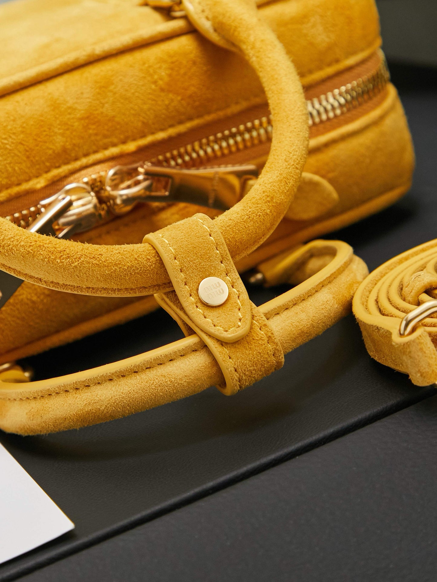 Miu Miu Bowling Bag 22x10.5x7.5cm