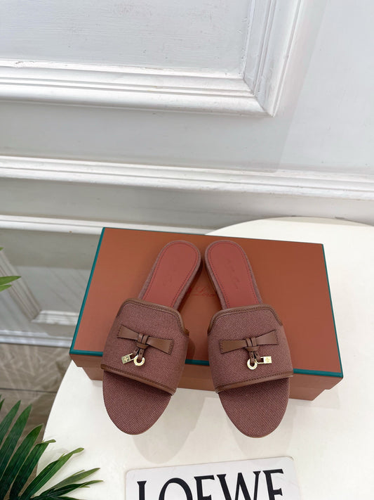 LP Sandals