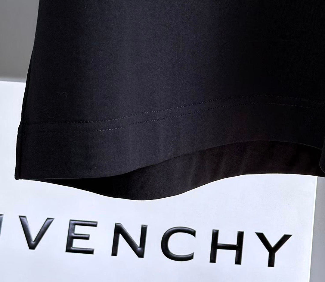 Givenchy T-Shirt