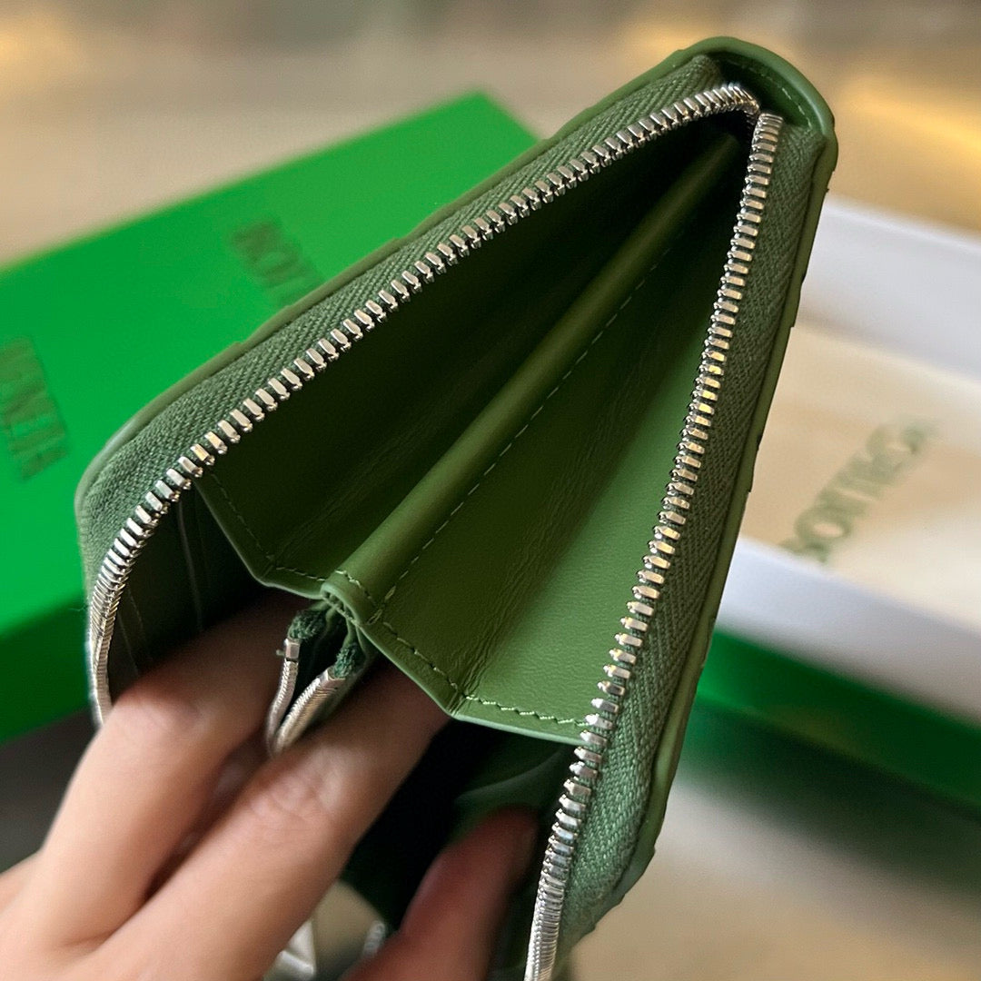 Bottega Veneta Long Zipped Wallet