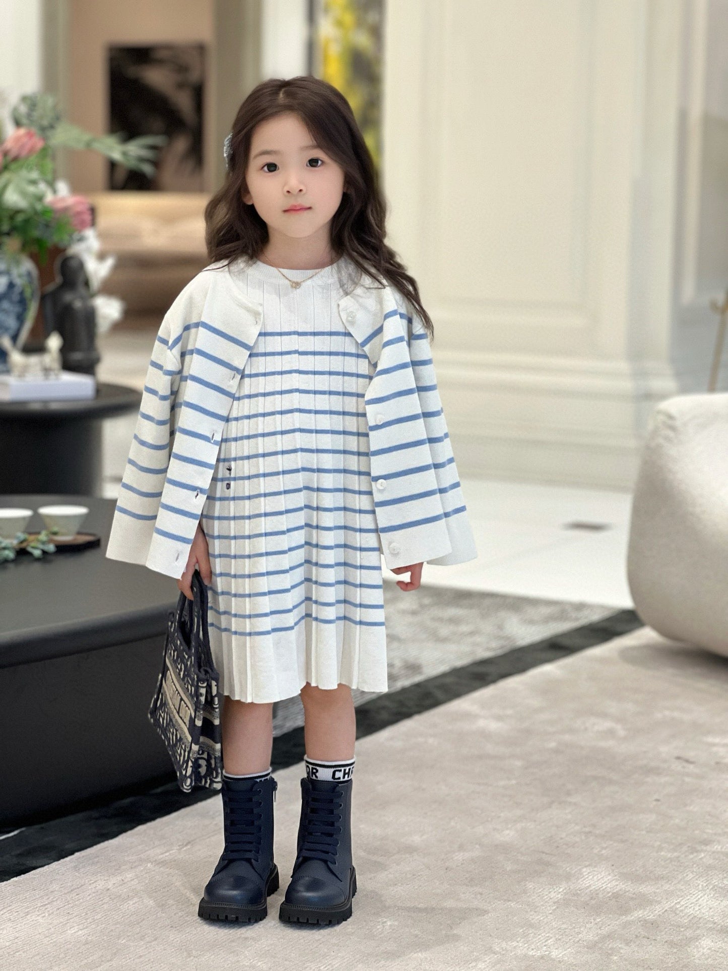 CD Cardigan/Skirtdress Set