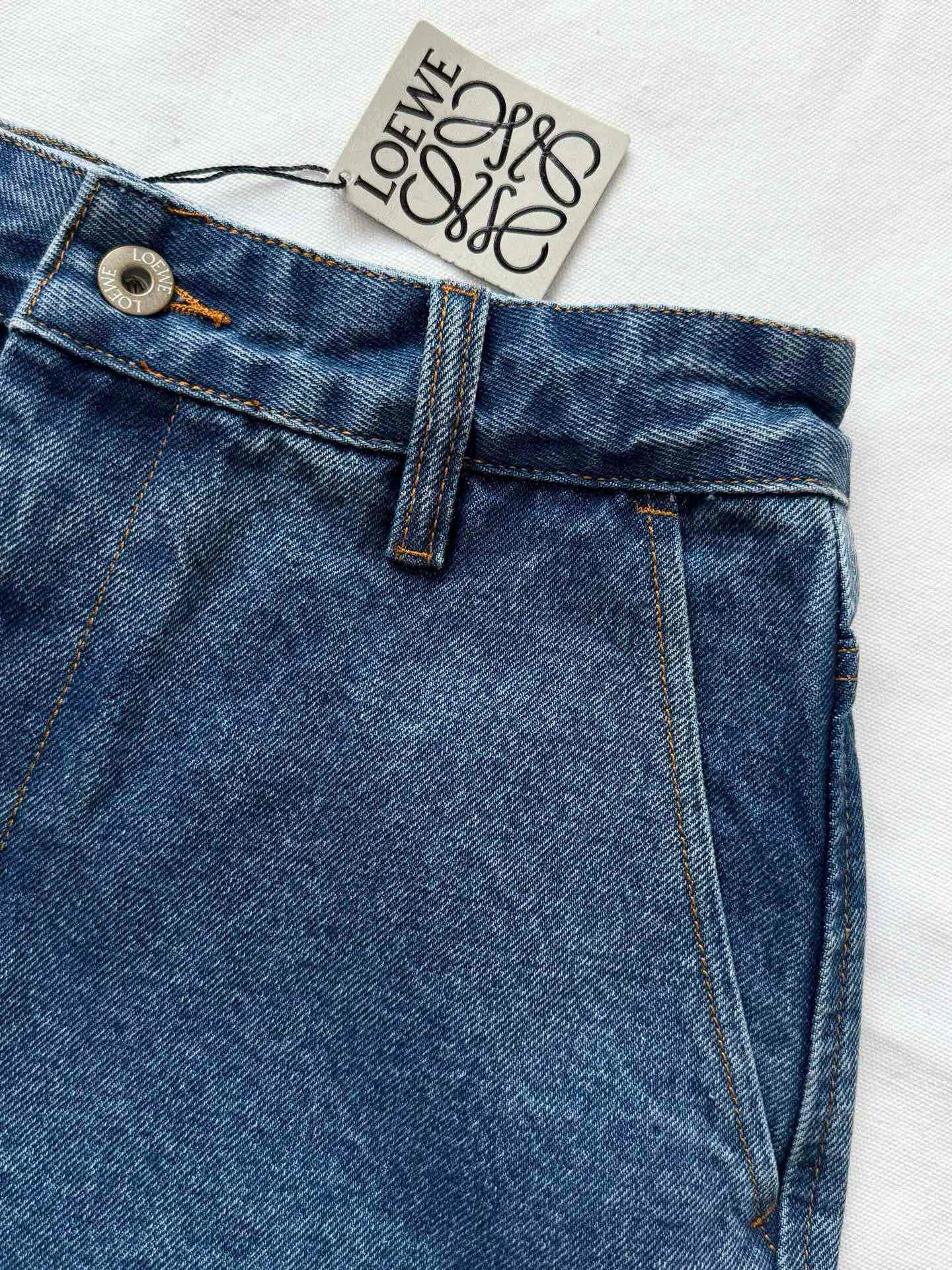Loewe Shorts Jeans