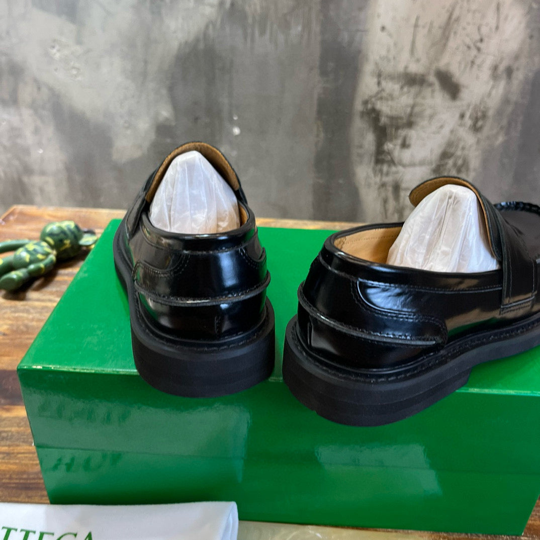 BV Loafer
