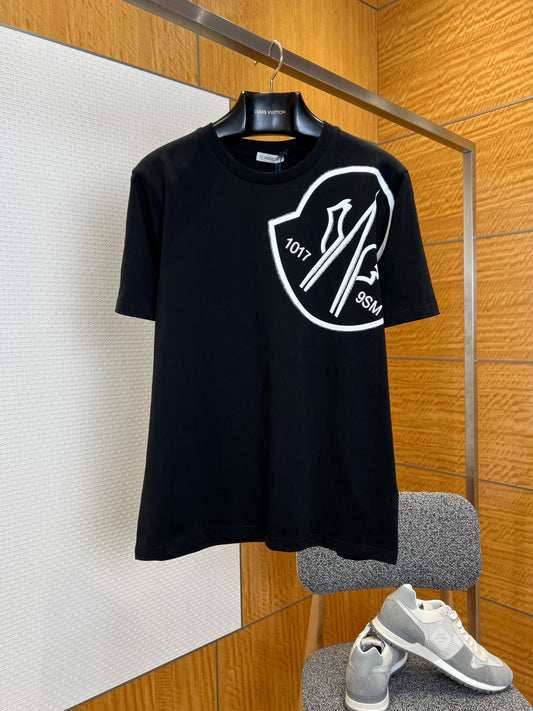 Moncler T-shirt