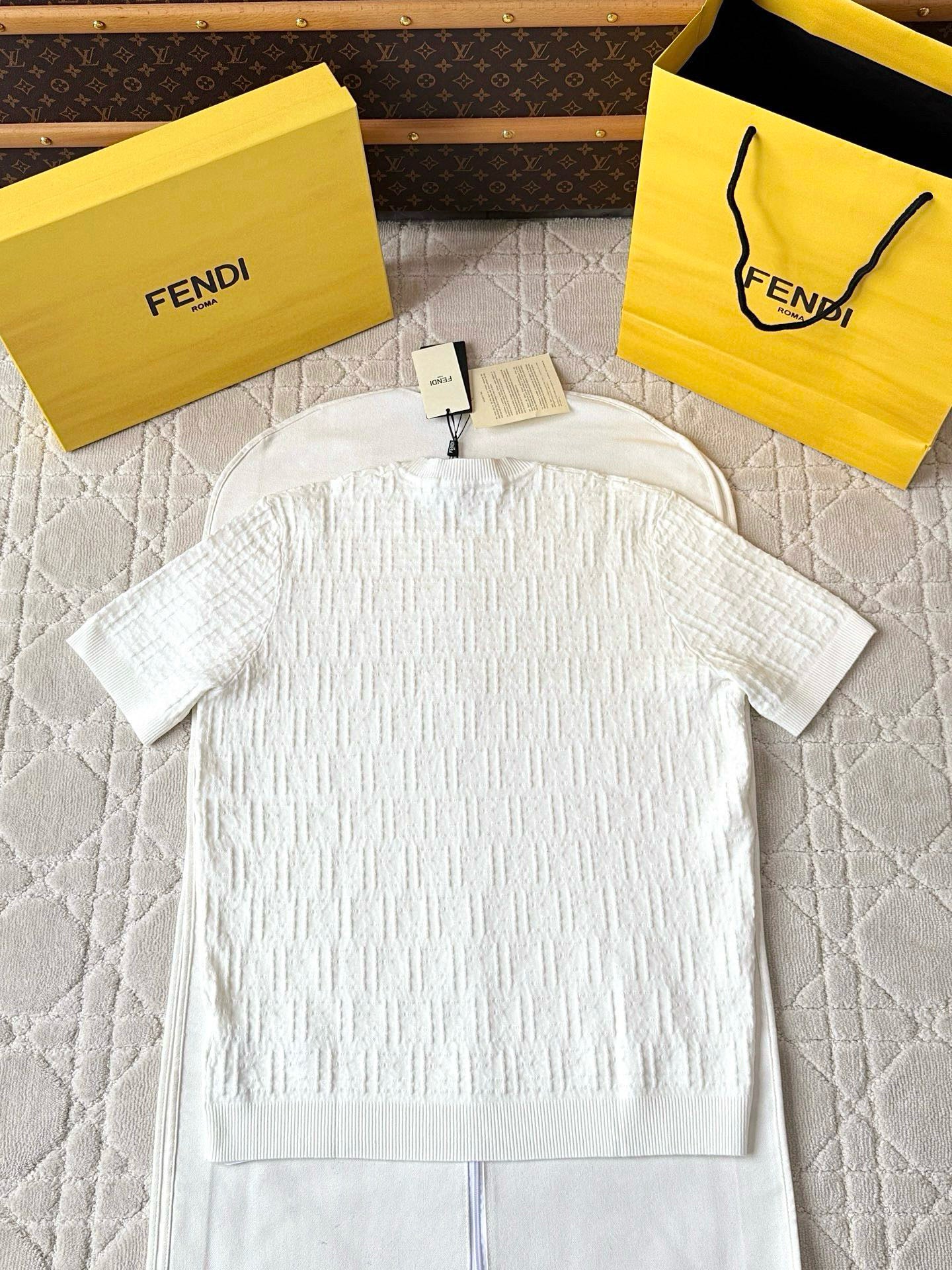 Fendi T-Shirt