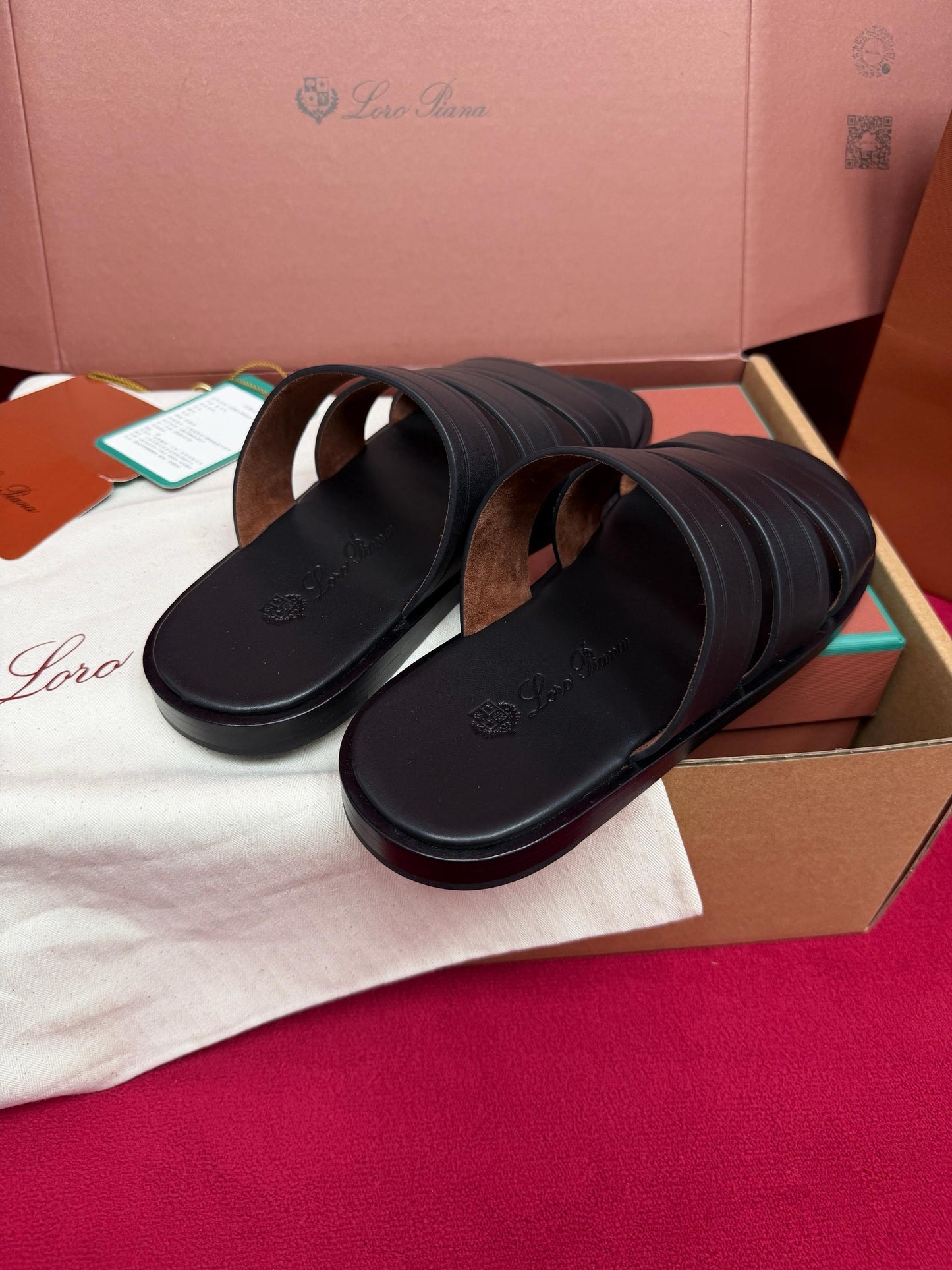 LP Sandal
