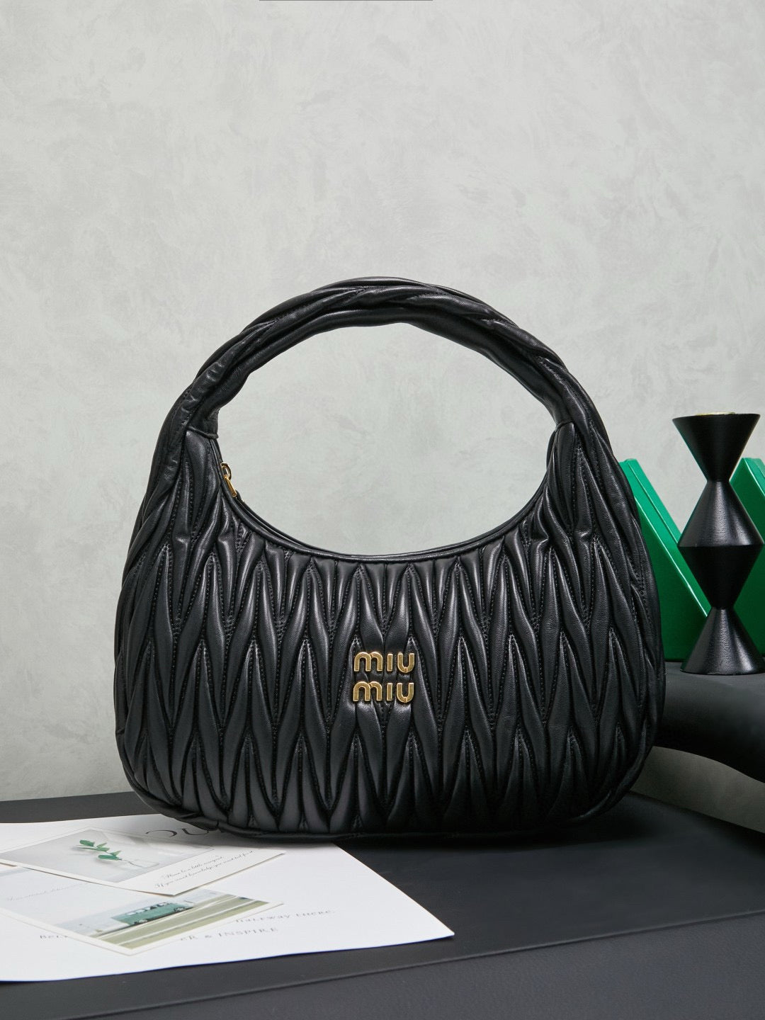 Miu Miu Wander Bag 29x24x10cm