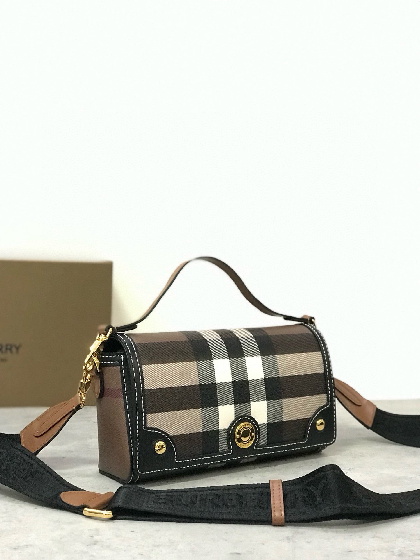 BBR Top Handle Note Bag
