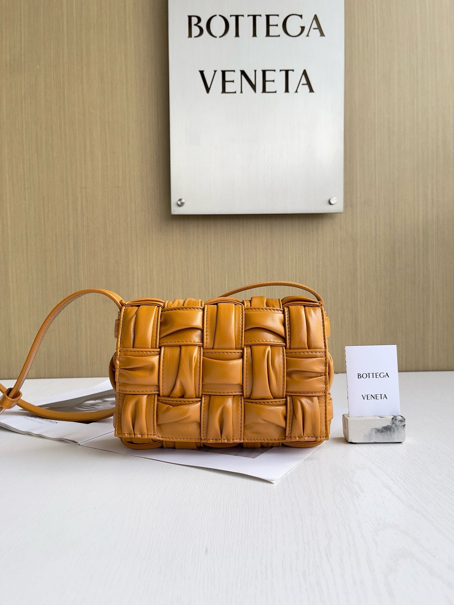 BV Cassette Mini Bag 19x4x12cm