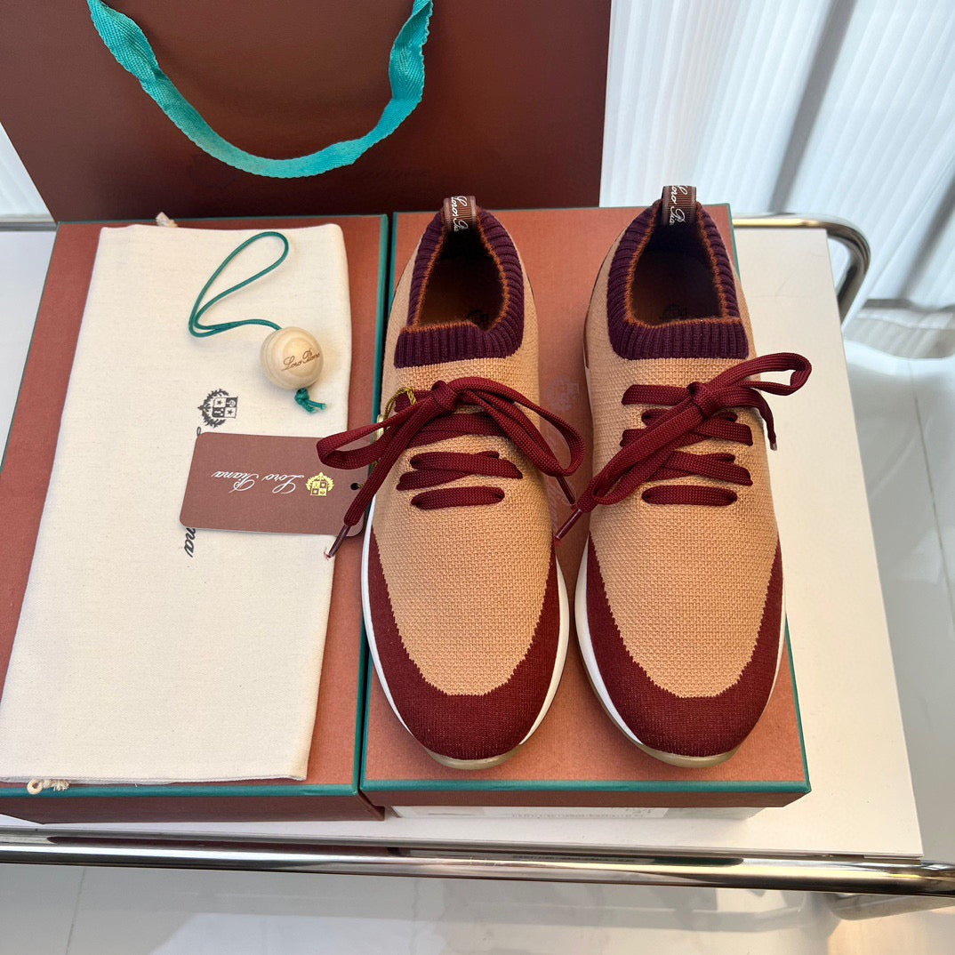 LP Sneakers