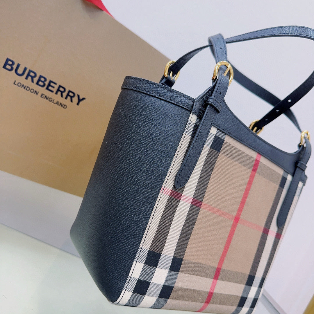 Burberry Canterbury House Check Bag