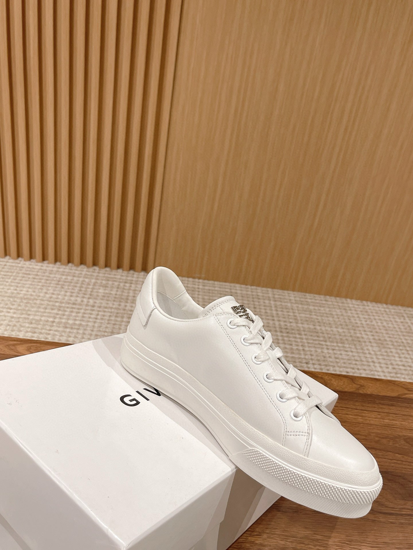 Givenchy Sneakers