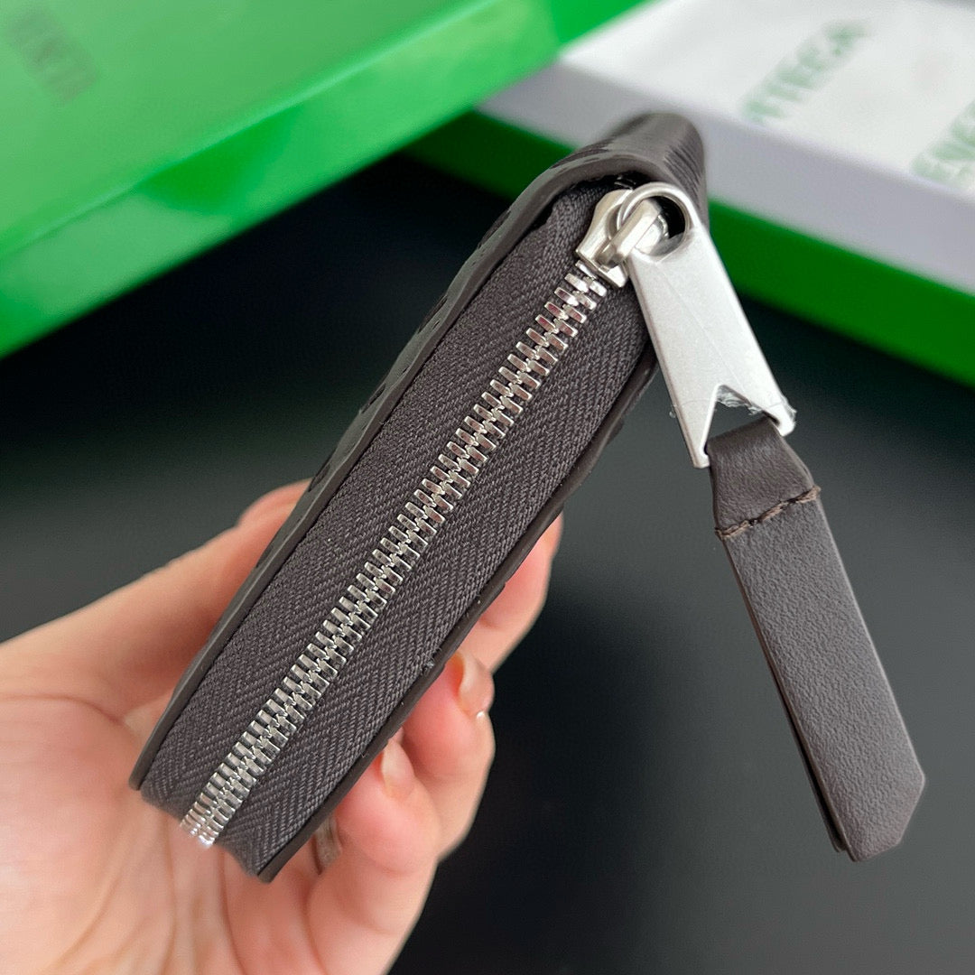 Bottega Veneta Long Zipped Wallet