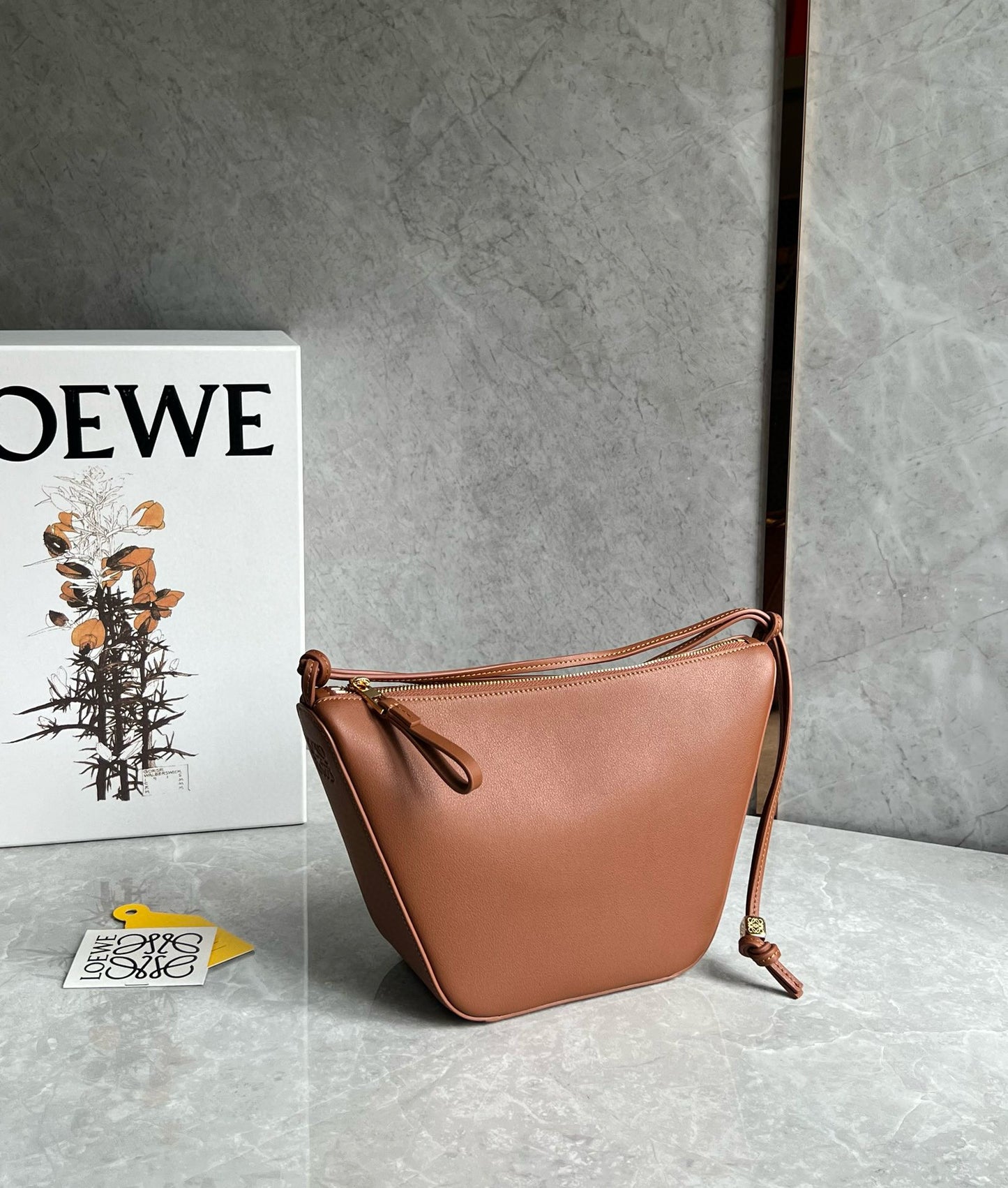 Loewe Puzzle Shoulder Bag(28x17x9.5cm)