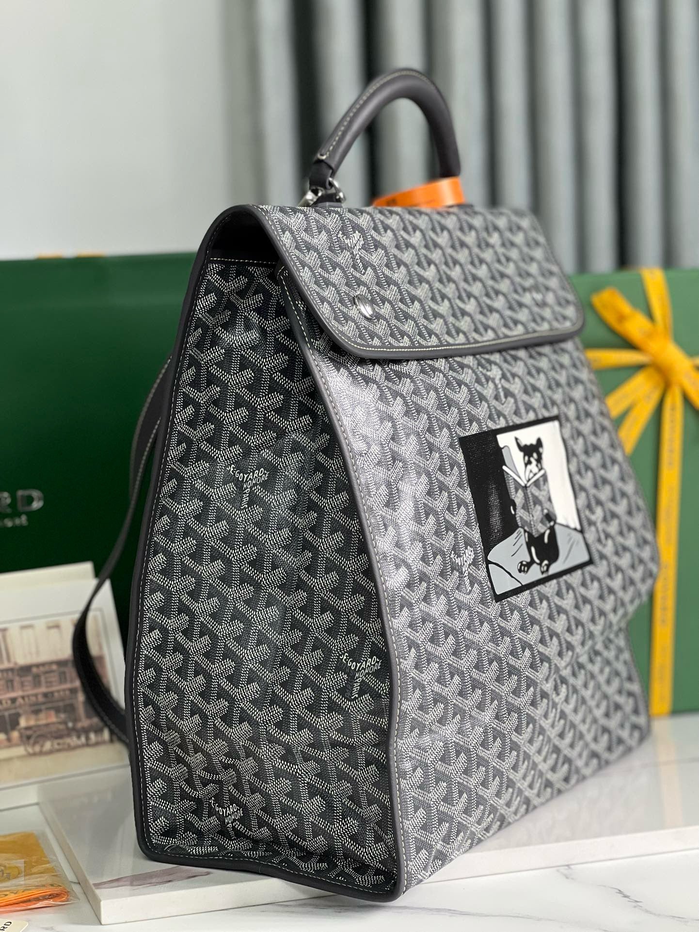 Goyard Backpack 33x35x16cm