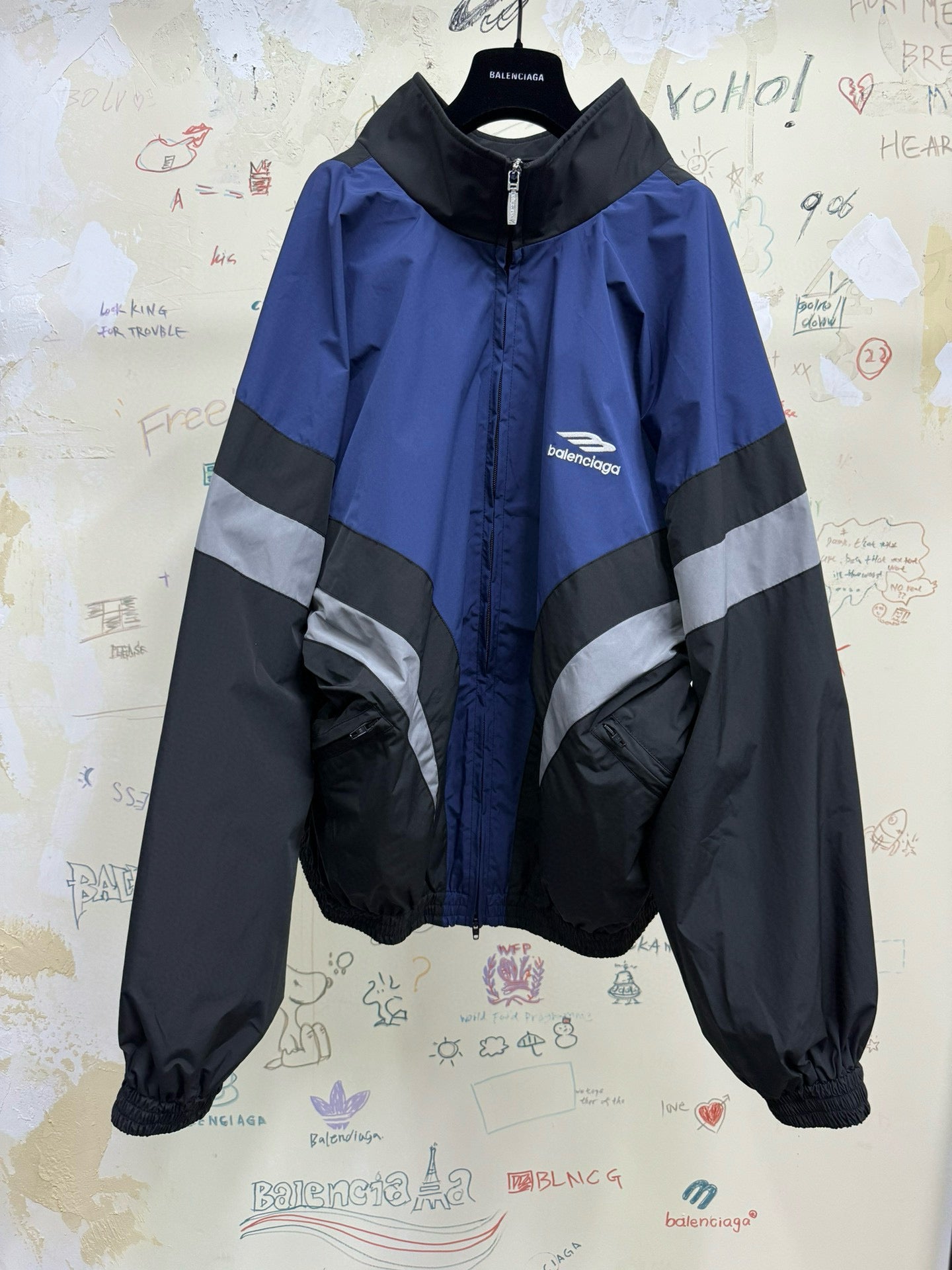 BLCG Windbreaker
