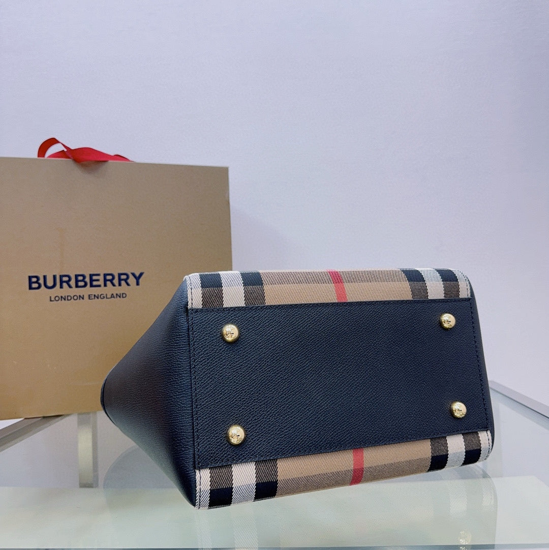 Burberry Canterbury House Check Bag