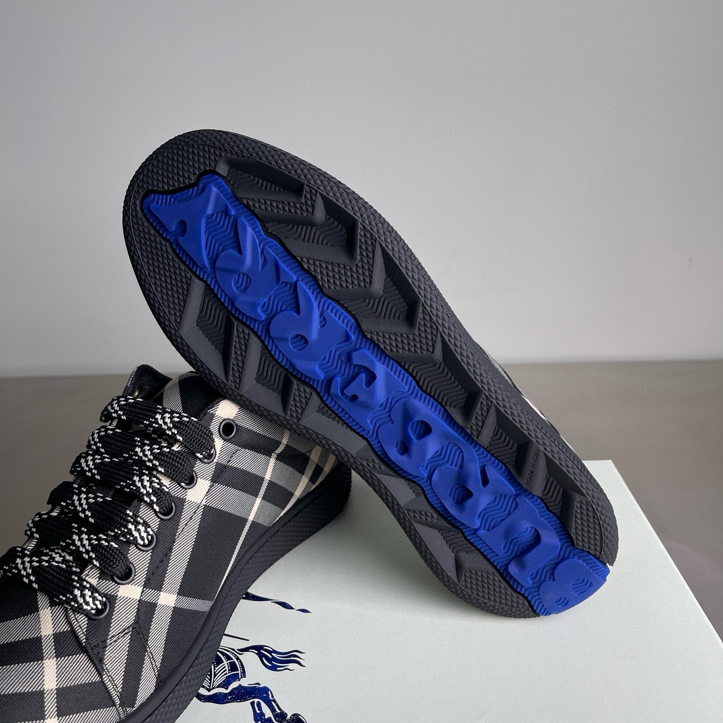 Burberry Sneakers