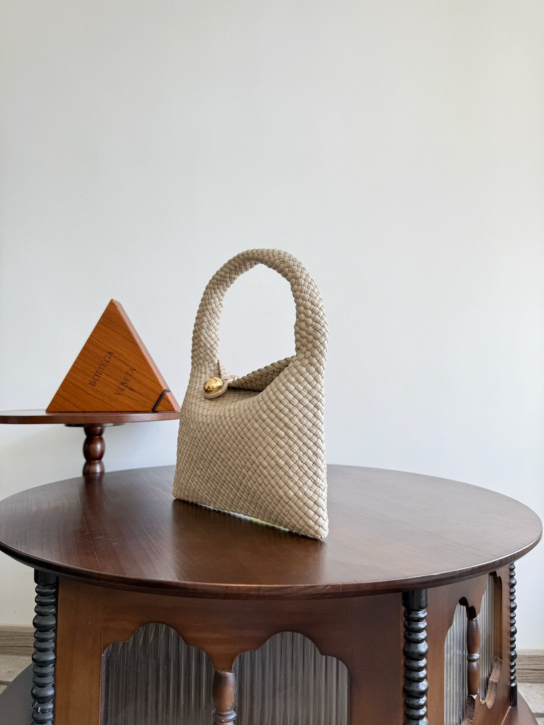 Bottega Veneta Tosca Hop Bag