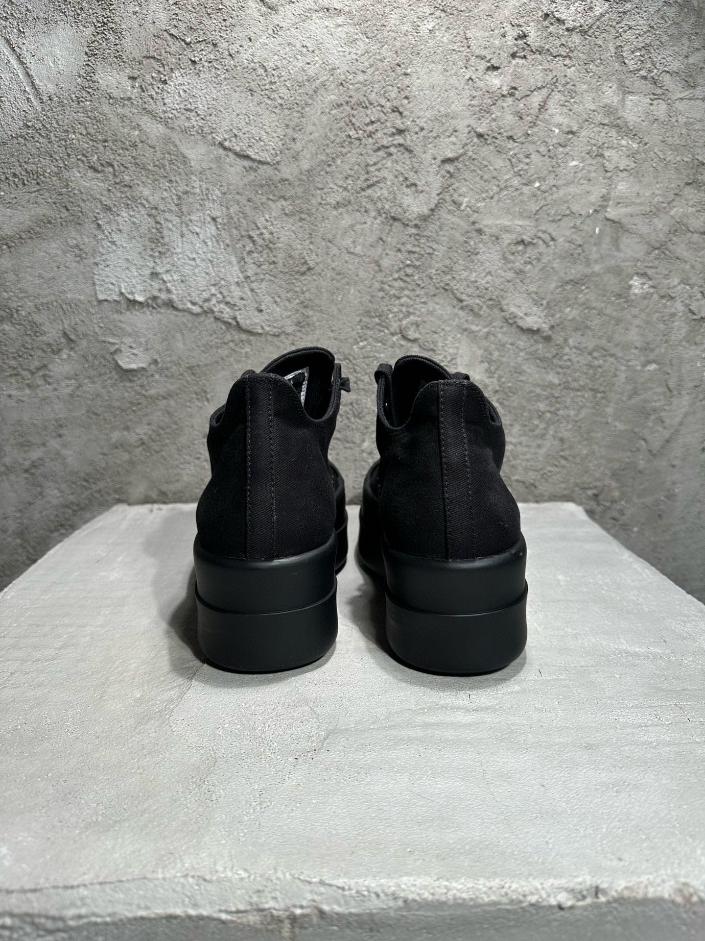 Rick Owen Sneaker
