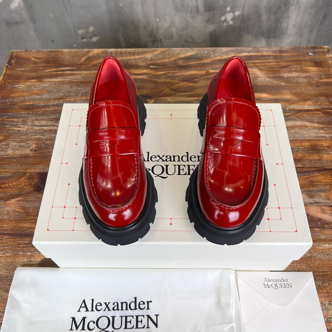 Alexander McQueen Loafer