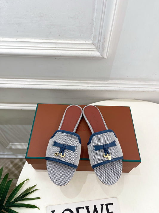 LP Sandals