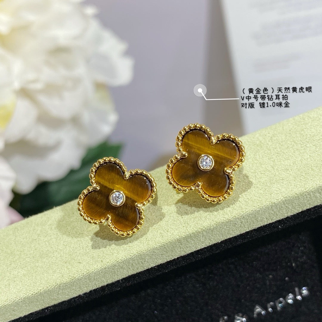 Van Cleef & Arpels Earrings