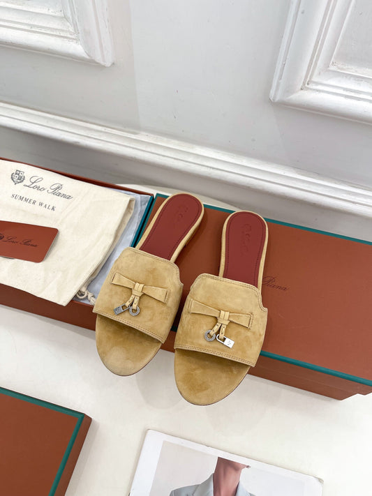 LP Sandals