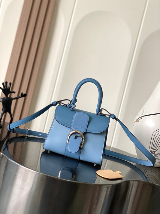 Delvaux Sling Bag (20＊10＊16 cm)