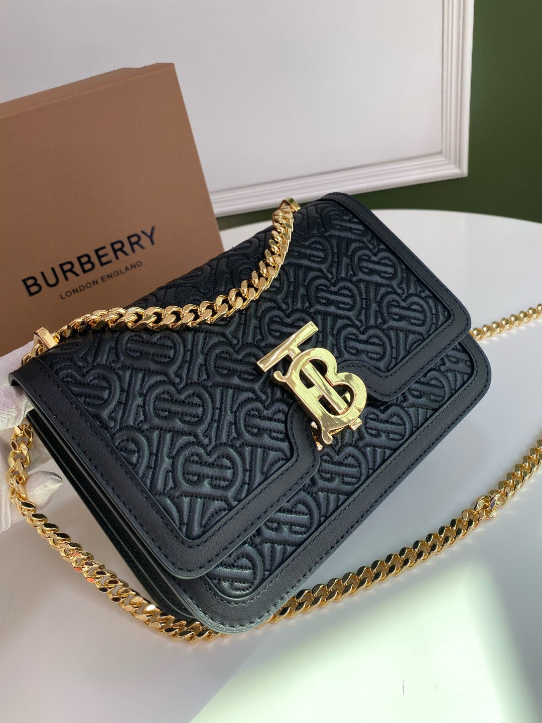 Burberry Small TB Bag(21CM*6CM*16CM)