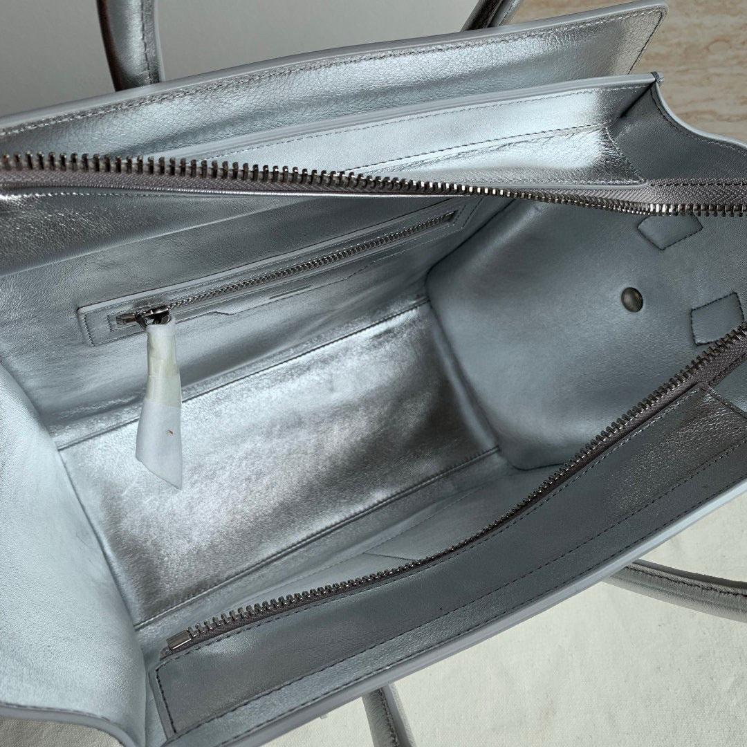 Celine Duffel