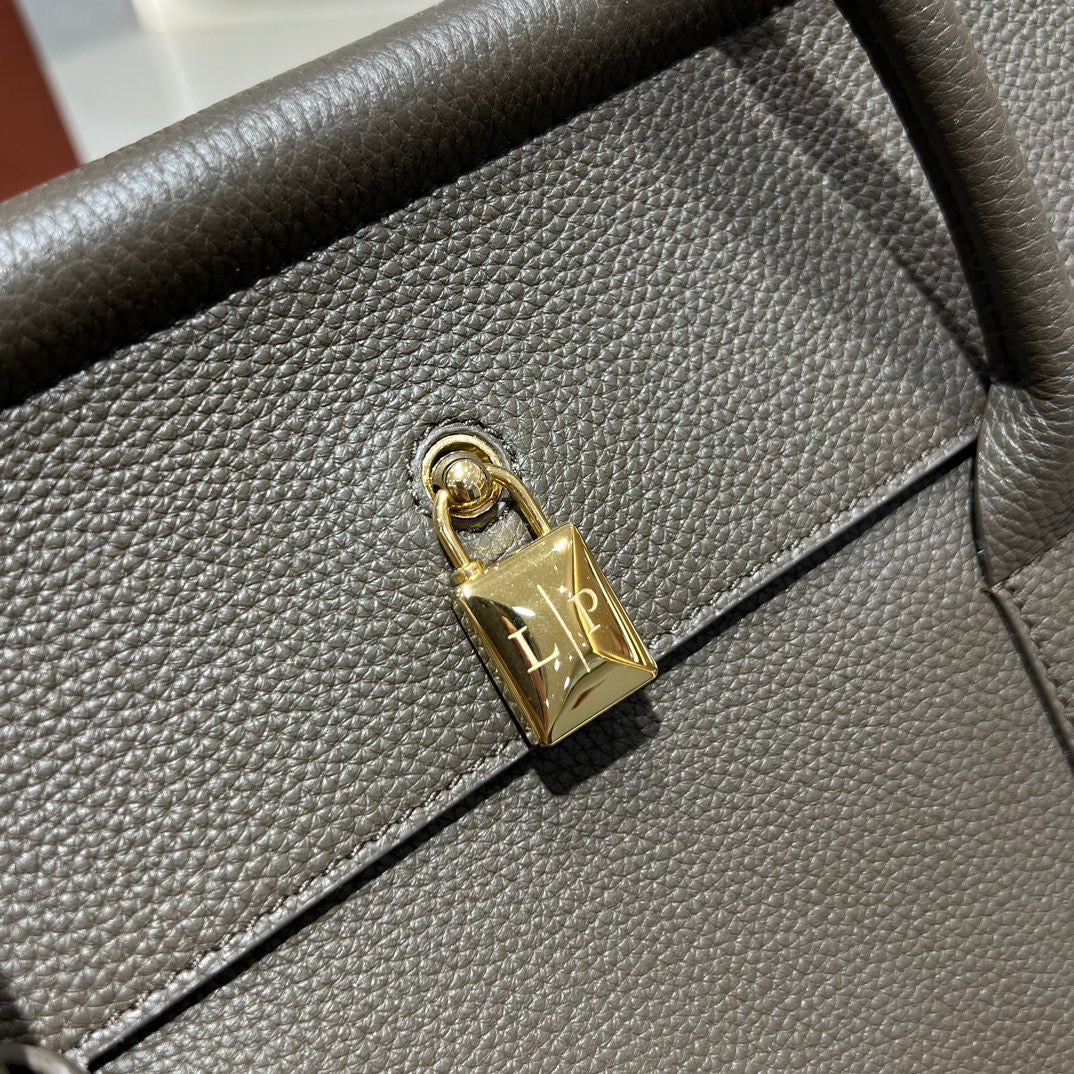 LP Loom L32 Handbag