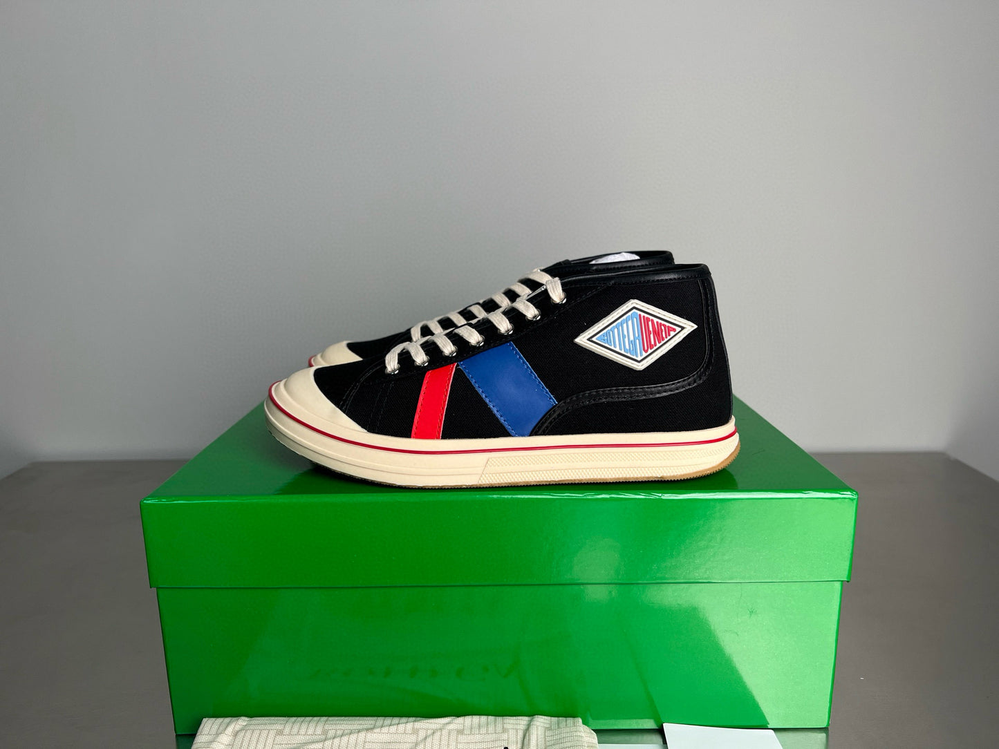 BV Sneakers