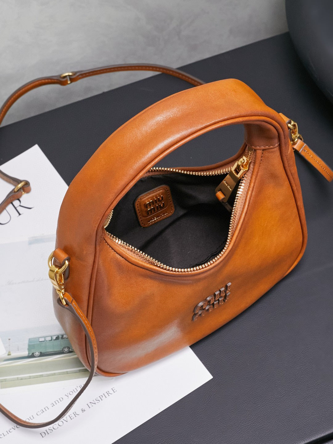 Miu Miu Wander Bag 20x23x6cm