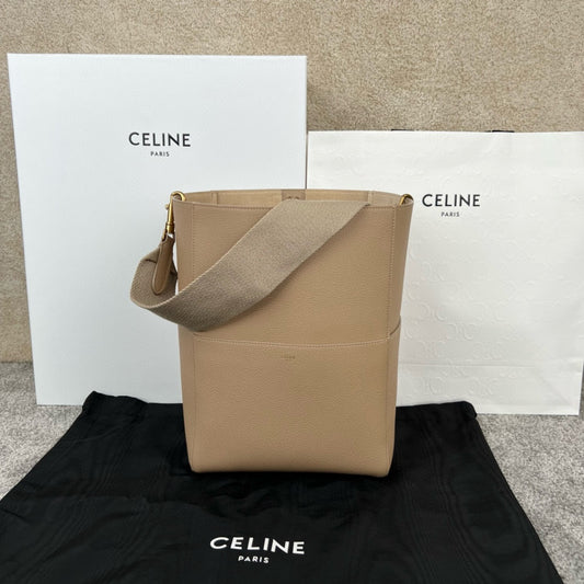 Celine Sangle Bucket