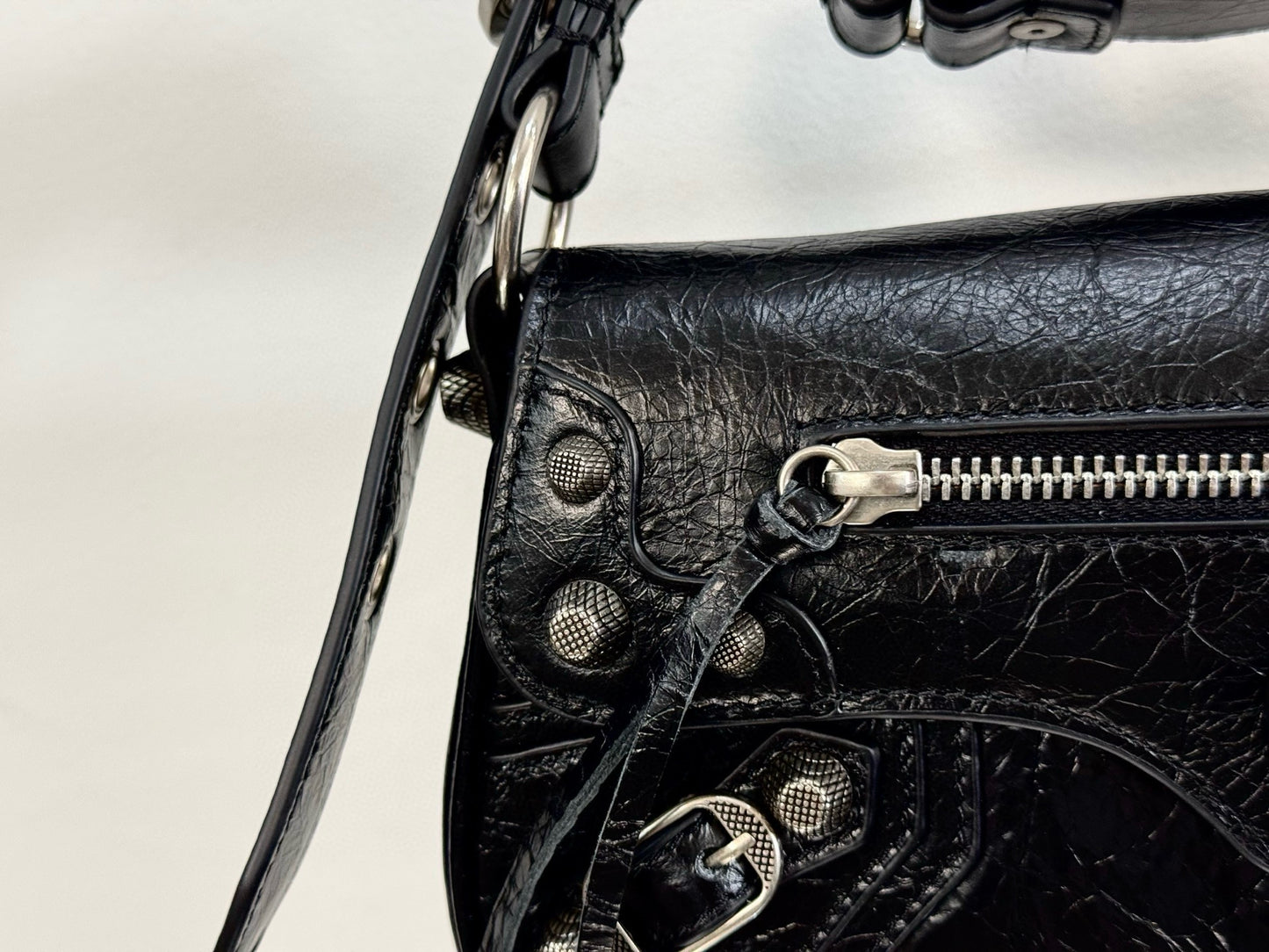BLCG Le Cagole Sling Bag(29x4.5x14cm)