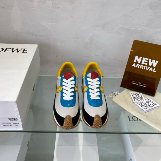 Loewe Sneakers