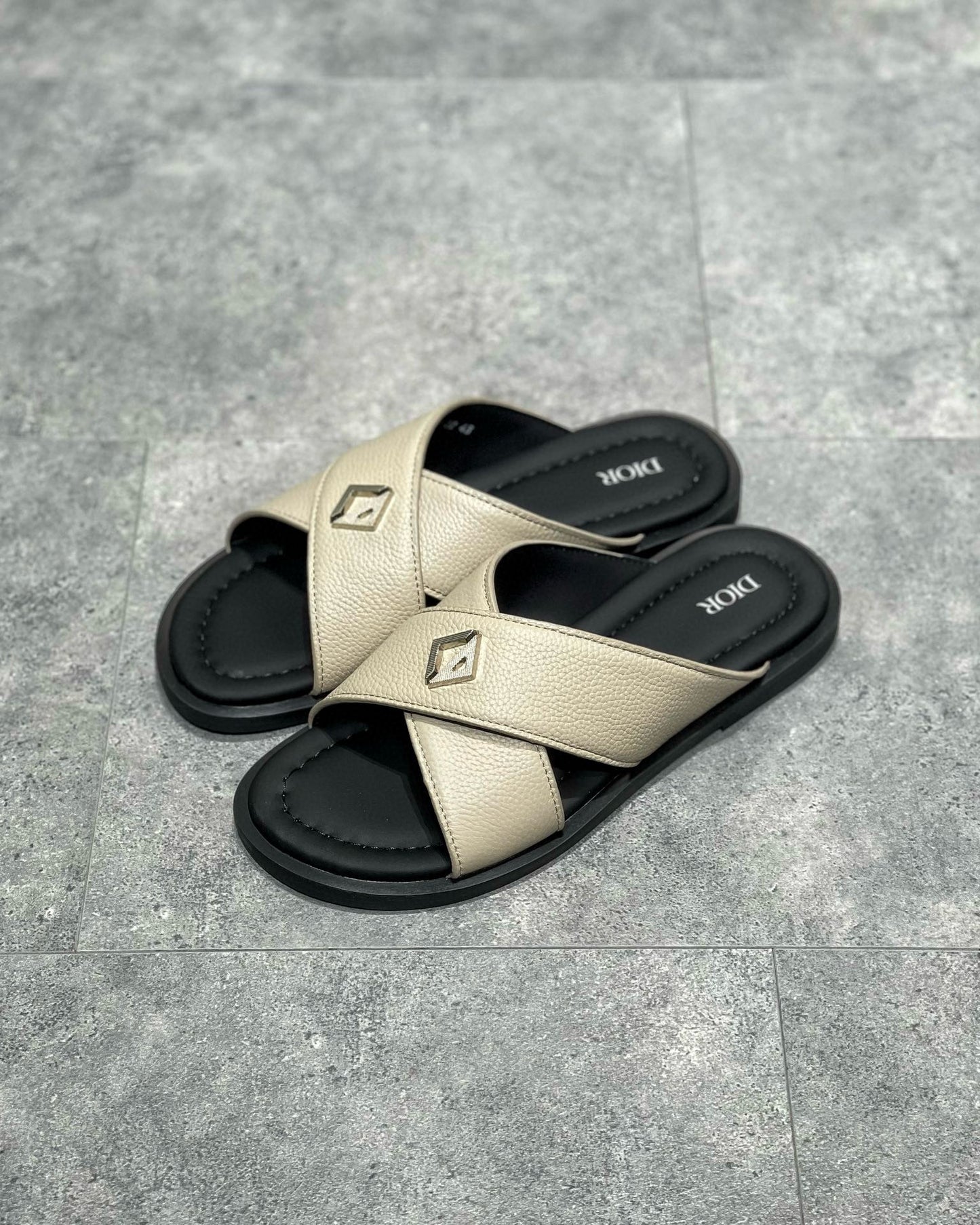 CD SANDALS